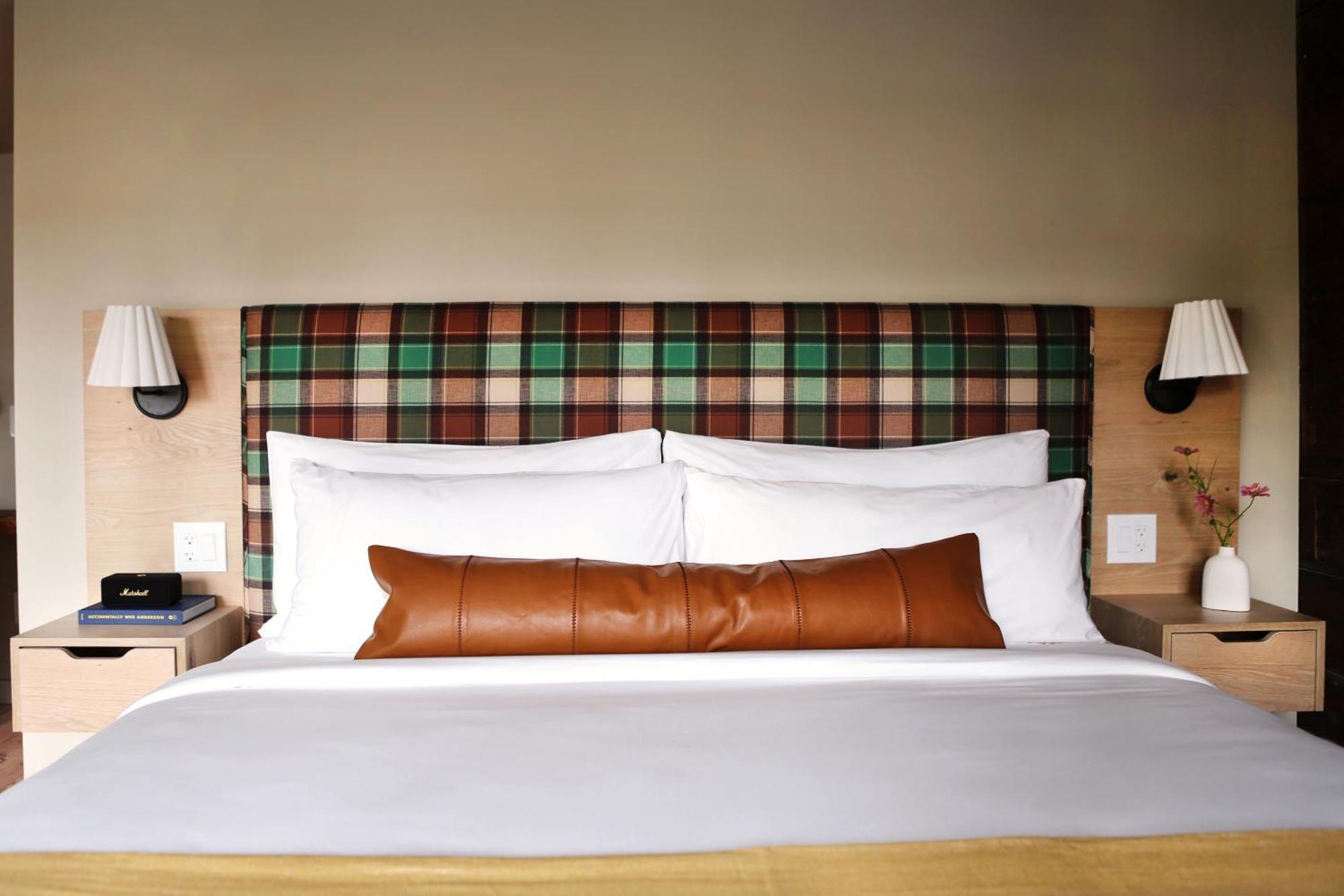 Kingston Carriage House Bed & Breakfast ภายนอก รูปภาพ