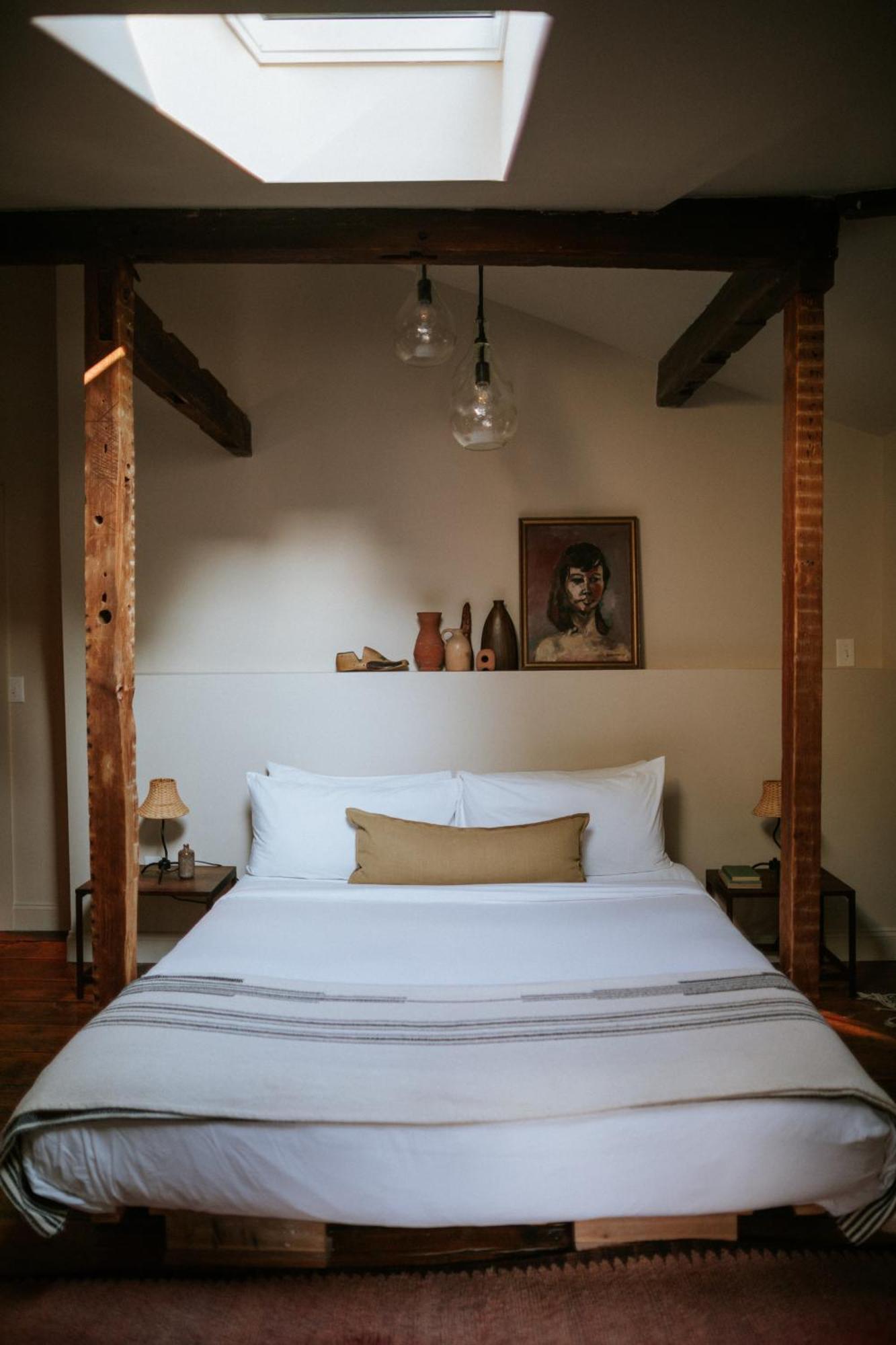 Kingston Carriage House Bed & Breakfast ภายนอก รูปภาพ