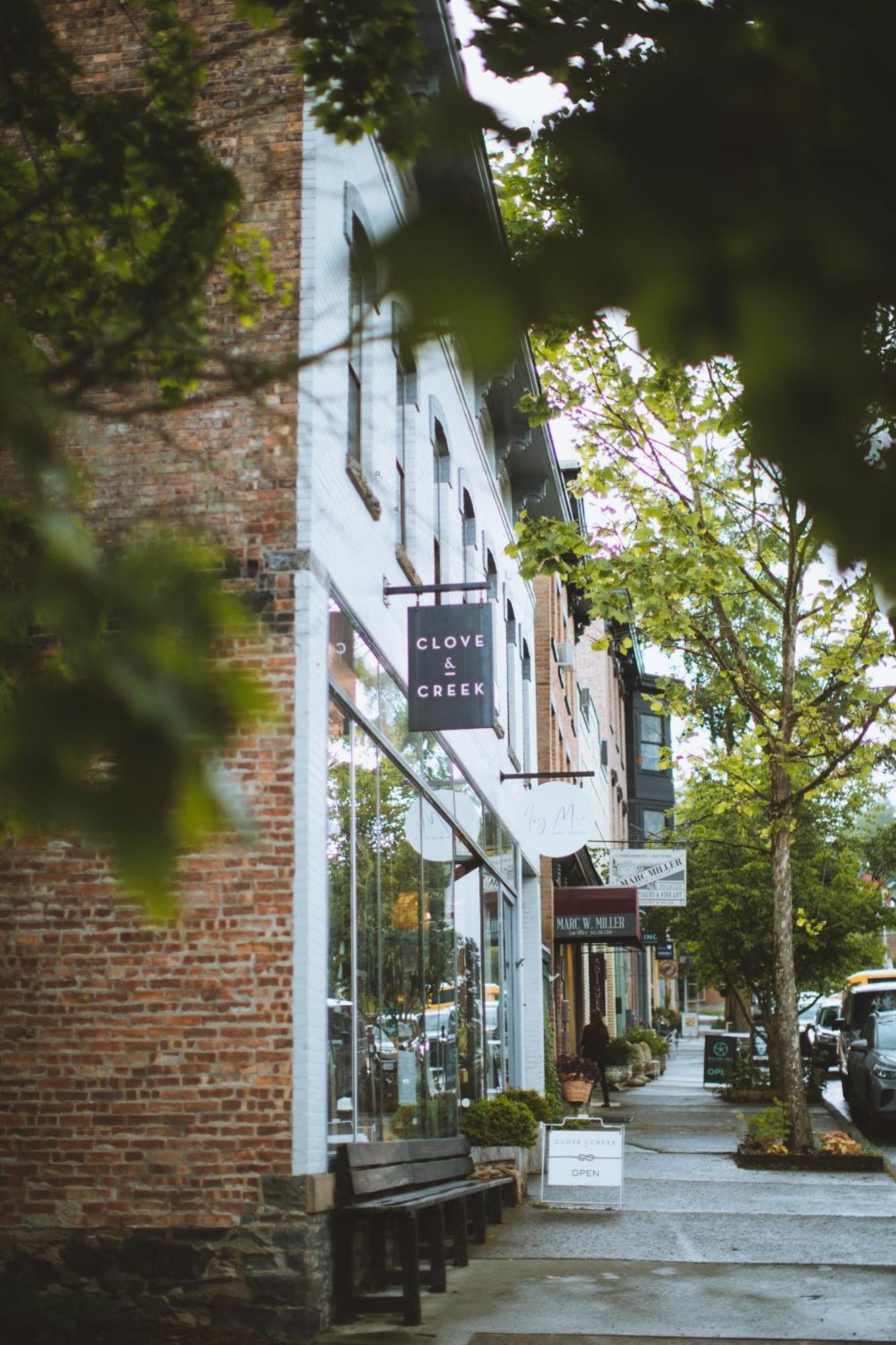Kingston Carriage House Bed & Breakfast ภายนอก รูปภาพ