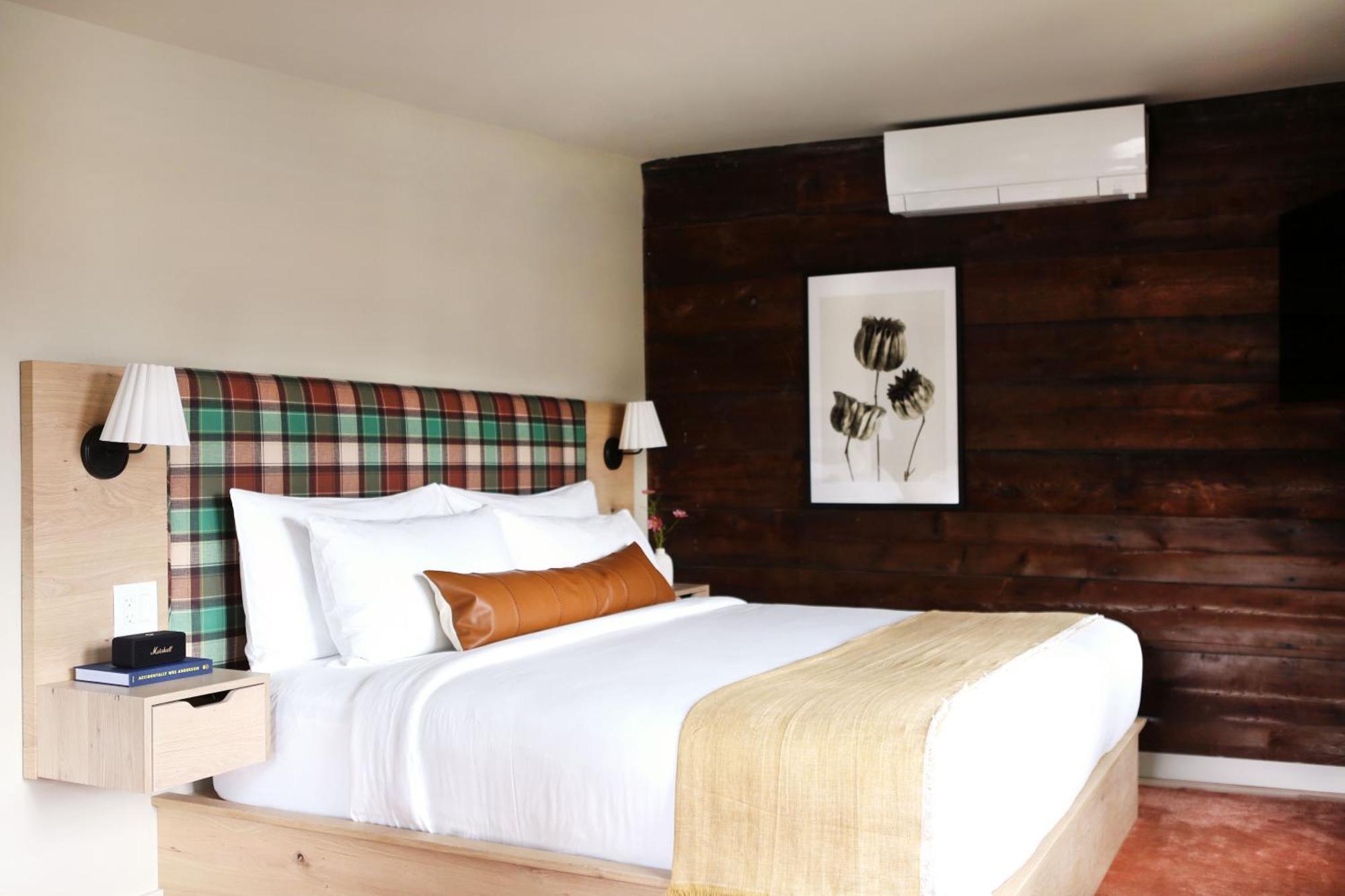 Kingston Carriage House Bed & Breakfast ภายนอก รูปภาพ