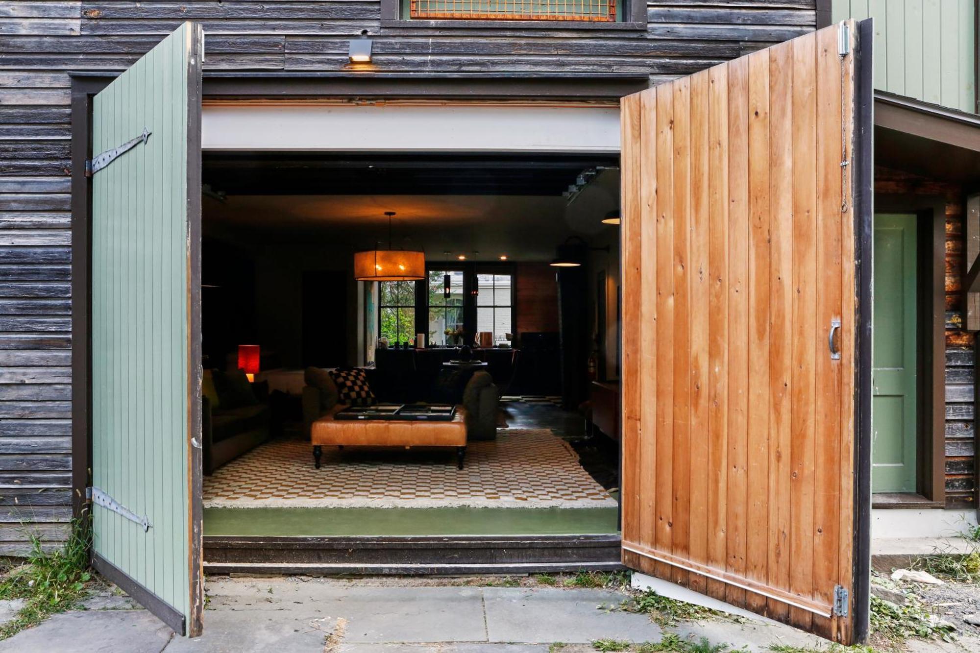 Kingston Carriage House Bed & Breakfast ภายนอก รูปภาพ